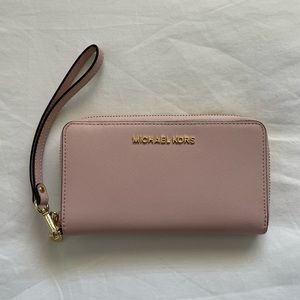 Michael Kors Smartphone Wallet